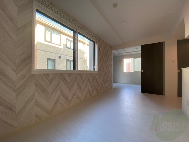 居室・リビング　広くてキレイなお部屋が広がっていて、充実した生活が送れそう。
