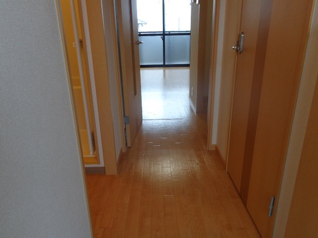 玄関　廊下