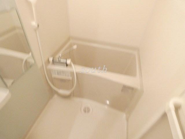 バス・シャワールーム　浴室乾燥機付きのお風呂♪
