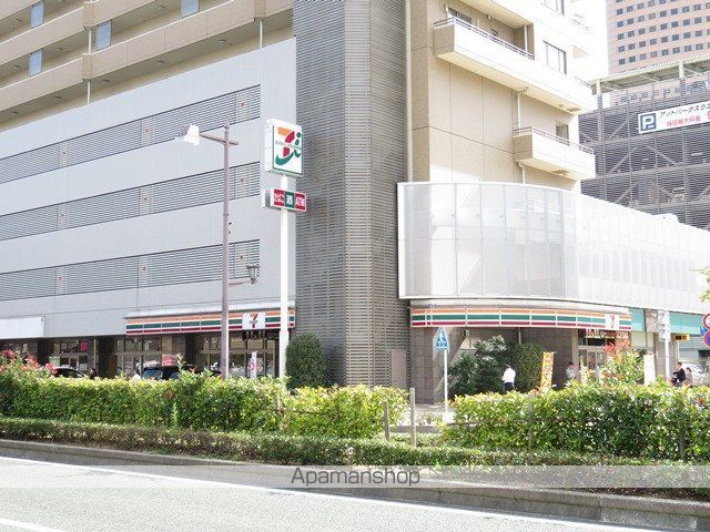 コンビニ　セブンイレブン（コンビニ）まで399m