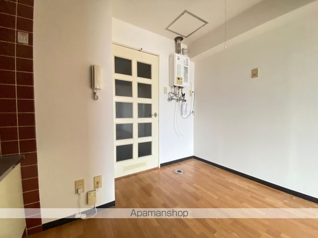 エンドレス高松の内装写真