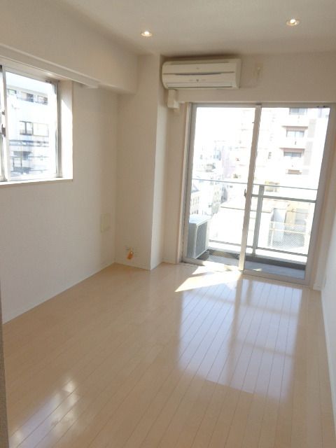 その他部屋・スペース　洋室６帖
