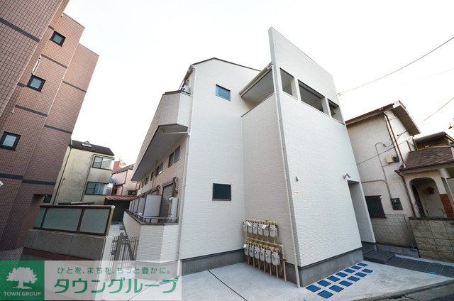 ＪＲ山手線 大崎駅 徒歩7分 4階建 築13年の外観写真