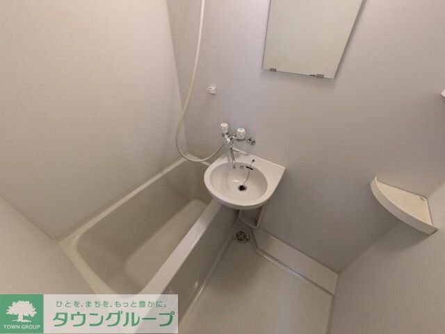 ＪＲ山手線 大崎駅 徒歩7分 4階建 築13年の内装写真