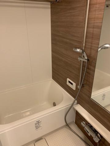 バス・シャワールーム　※別部屋の参考写真です。