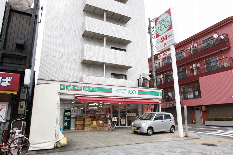 コンビニ　ローソンストア100熱田六番町店（コンビニ）まで447m