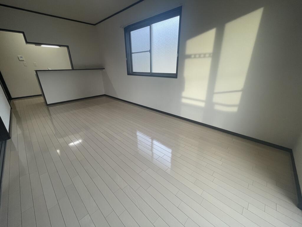 仙台市地下鉄南北線 愛宕橋駅 徒歩4分 2階建 築15年の居間写真
