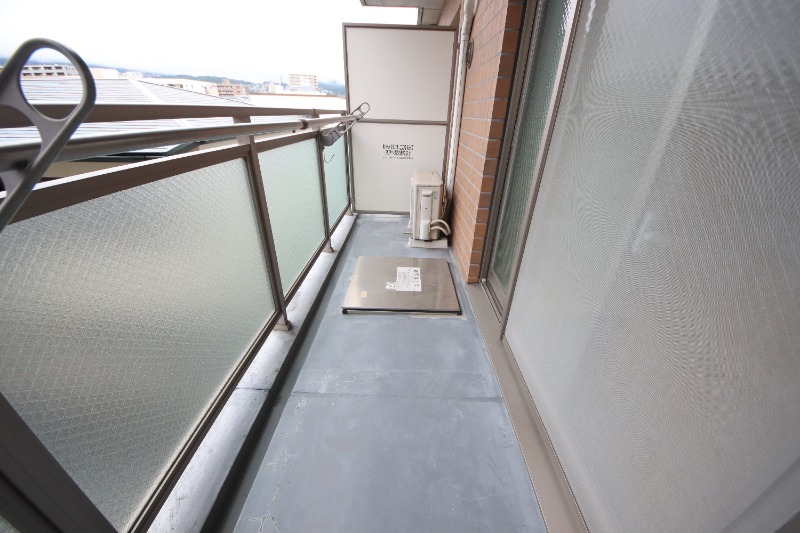 阪神本線 西宮駅 徒歩7分 7階建 築20年の内装写真