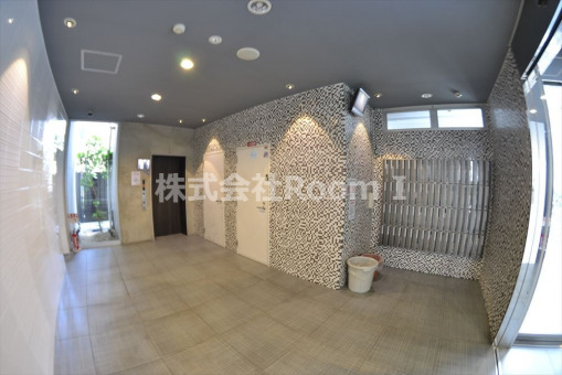 ロビー　建物の内部です
