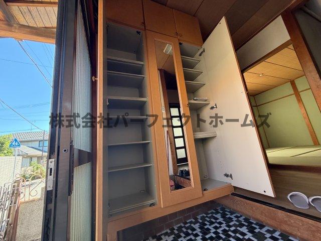 収納　シューズボックスです