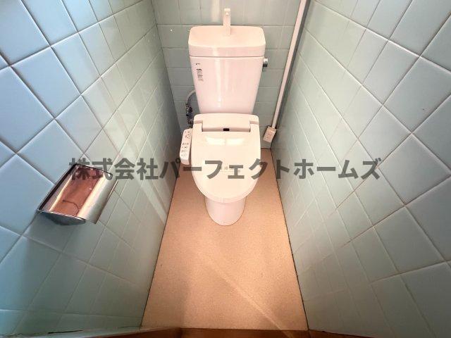 トイレ　トイレもきれいです
