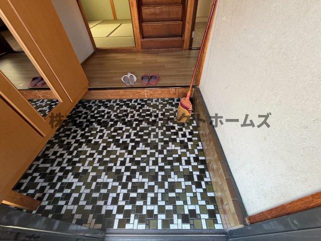 玄関　シンプルで使いやすい玄関です