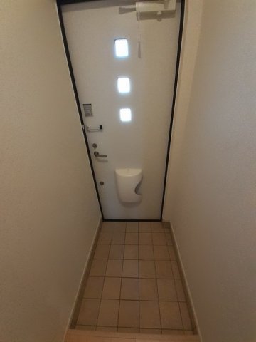 玄関　落ち着いた玄関です