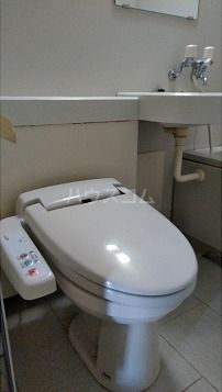 【やまざきビルのトイレ】