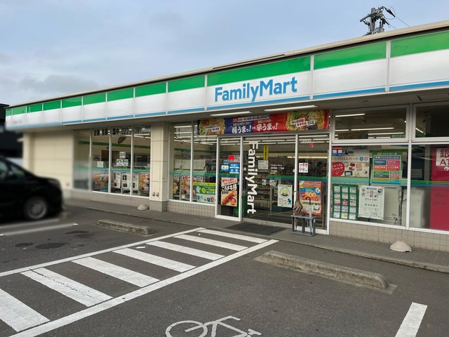 【柴田郡大河原町字町のアパートのコンビニ】