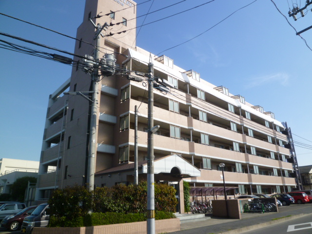 ラバレー東仙台の建物外観