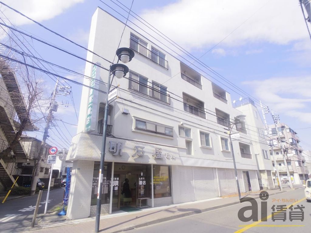 小平市学園西町のマンションの建物外観