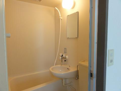 バス・シャワールーム　ユニットバス