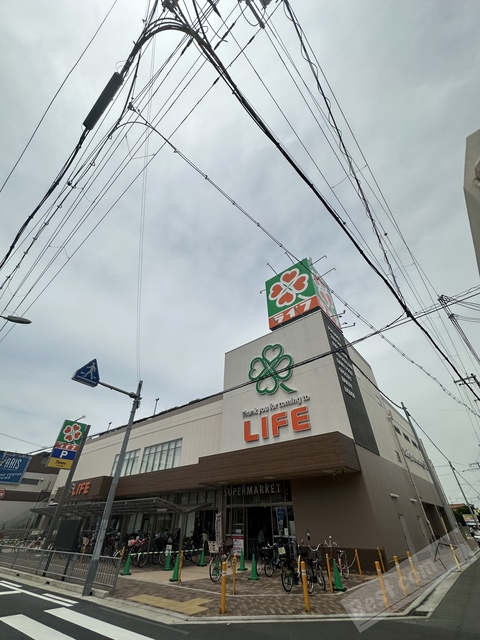 スーパー　ライフ高石店（スーパー）まで745m