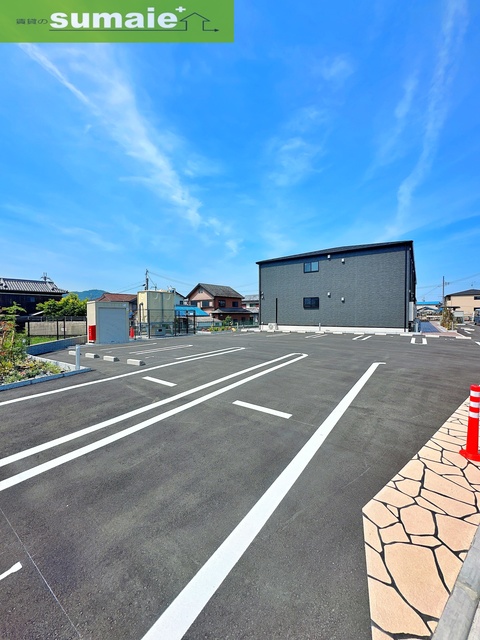 駐車場　同仕様写真