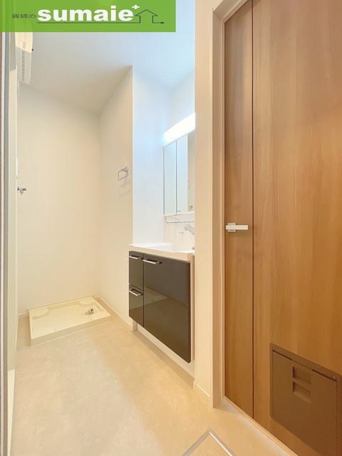 洗面設備　同仕様写真