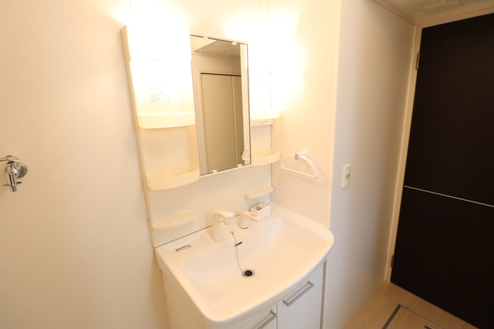 洗面設備　洗髪洗面化粧台