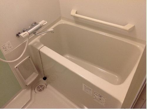 バス・シャワールーム　風呂