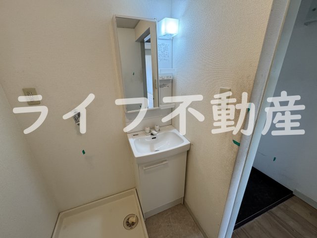 洗面設備　朝の身支度には欠かせない独立洗面化粧台