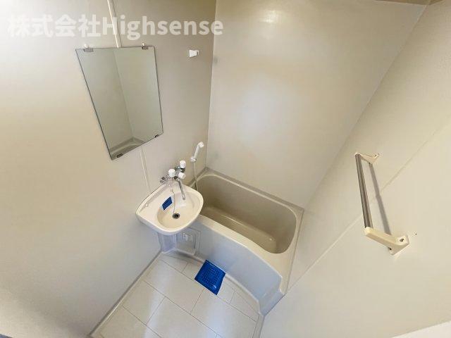 バス・シャワールーム　きれいなお風呂です