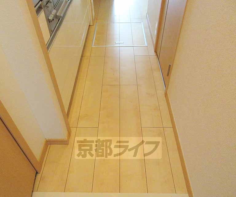 その他部屋・スペース　広い廊下です