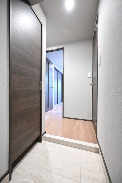 玄関　収納もある玄関です