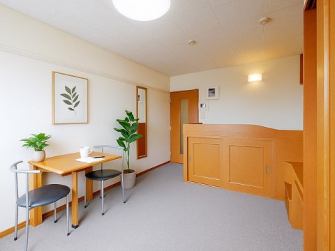 居室・リビング　CGで家具等を配置したもので家具等は含まれません