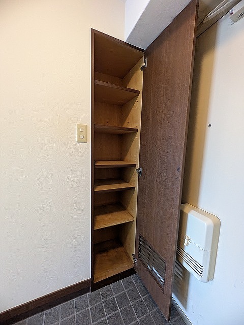 収納　同物件、別号室のものです。