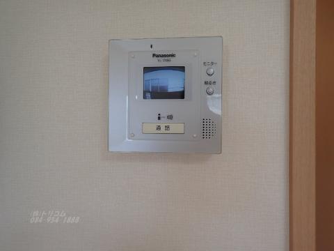 セキュリティ　カメラ付インターホン（イメージ）