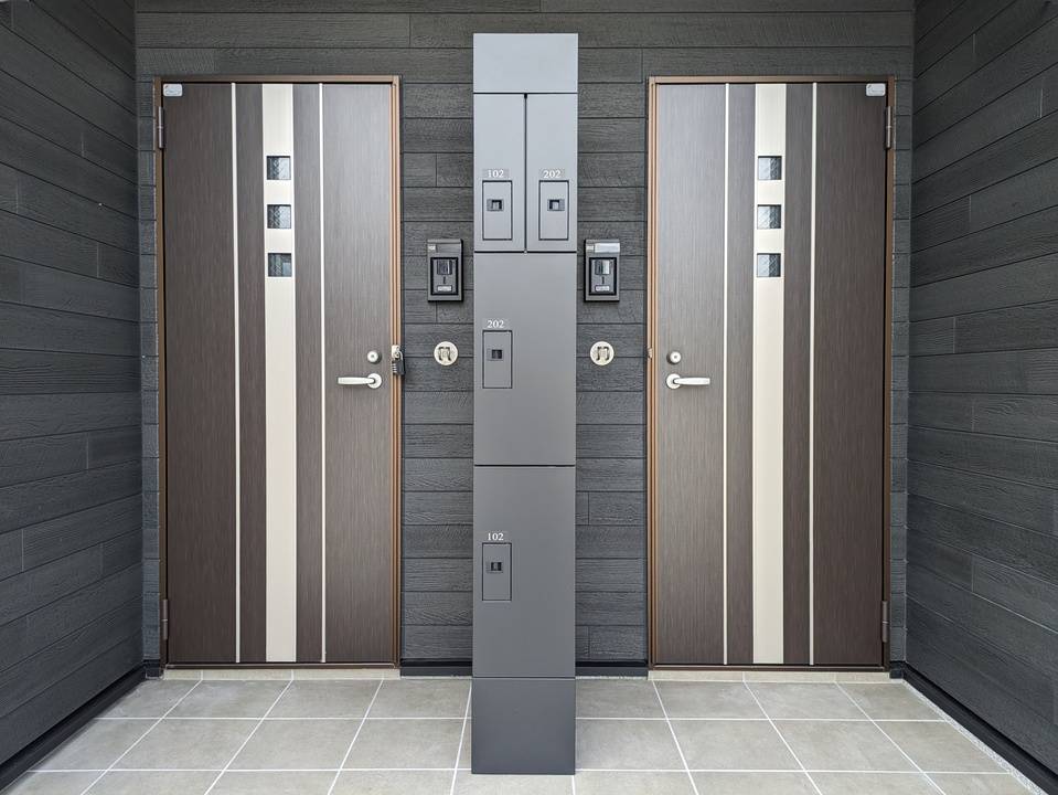 エントランス　宅配ボックス