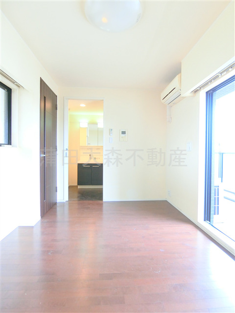 居室・リビング　洋室6.4帖