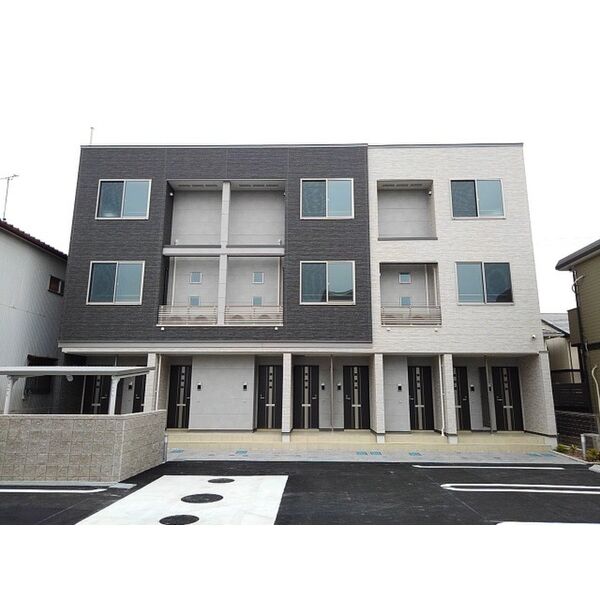 建物外観　ベルカーサIII