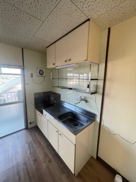 キッチン　※現況を優先します。