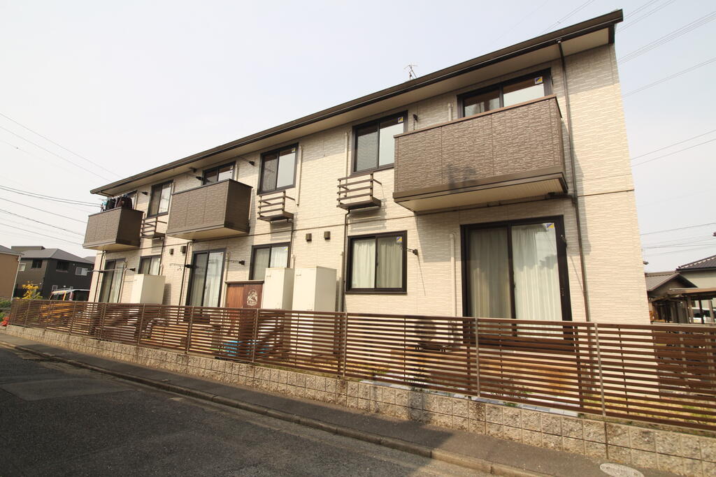 建物外観　亀島の2LDKアパート♪