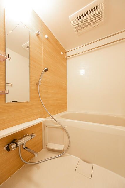 バス・シャワールーム　※写真は同タイプ住戸です。