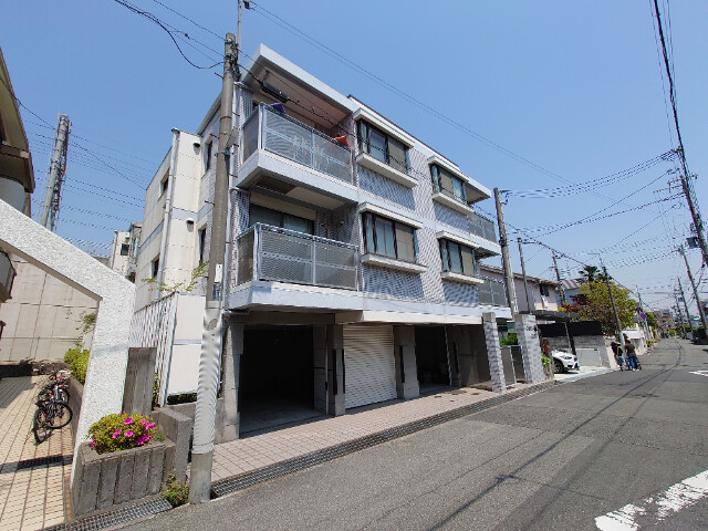 建物外観　東灘区岡本３丁目『チェリーコート』