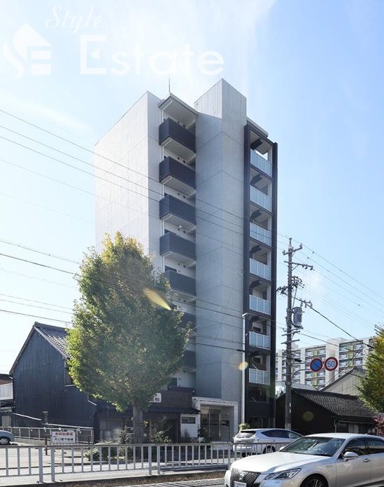 建物外観　デザイナーズ　オートロック付