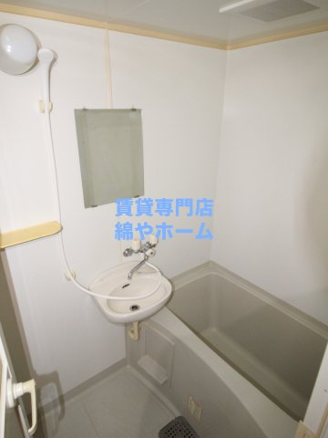 バス・シャワールーム　お風呂で日々の疲れを落としましょう