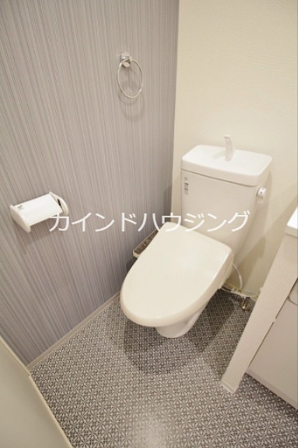 トイレ　ウォシュレット付