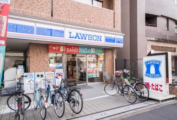 コンビニ　ローソン（コンビニ）まで909m