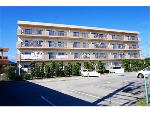 建物外観　ＪＲ中央本線竜王駅まで徒歩７分