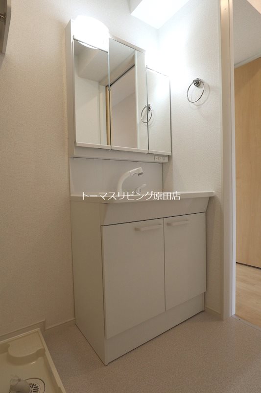 洗面設備　101号室写真