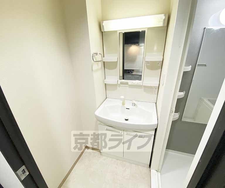 洗面設備　独立洗面台