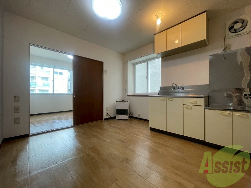 居室・リビング　広くてキレイなお部屋が広がっていて、充実した生活が送れそう。
