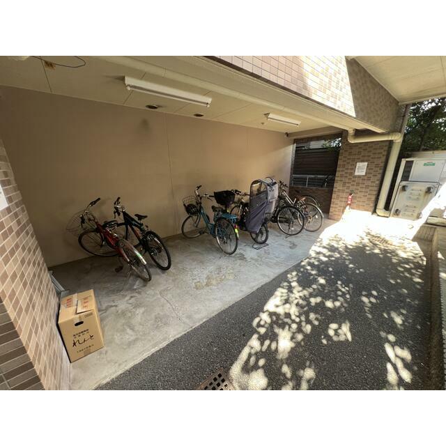 セキュリティ　駐輪場